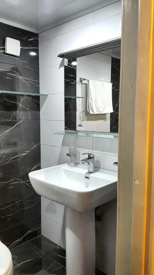 Wine Rise Apartment Tbilisi Exterior photo